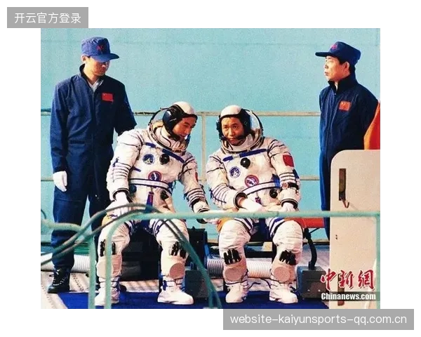 李绍：从“小人物”到“时代风云”的传奇人生——探秘中国航天英雄的坚韧与梦想